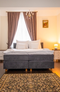 valitsejamaja-kahekohaline-001