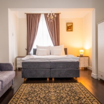 valitsejamaja-kahekohaline-001