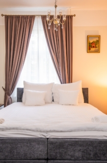 valitsejamaja-kahekohaline-003